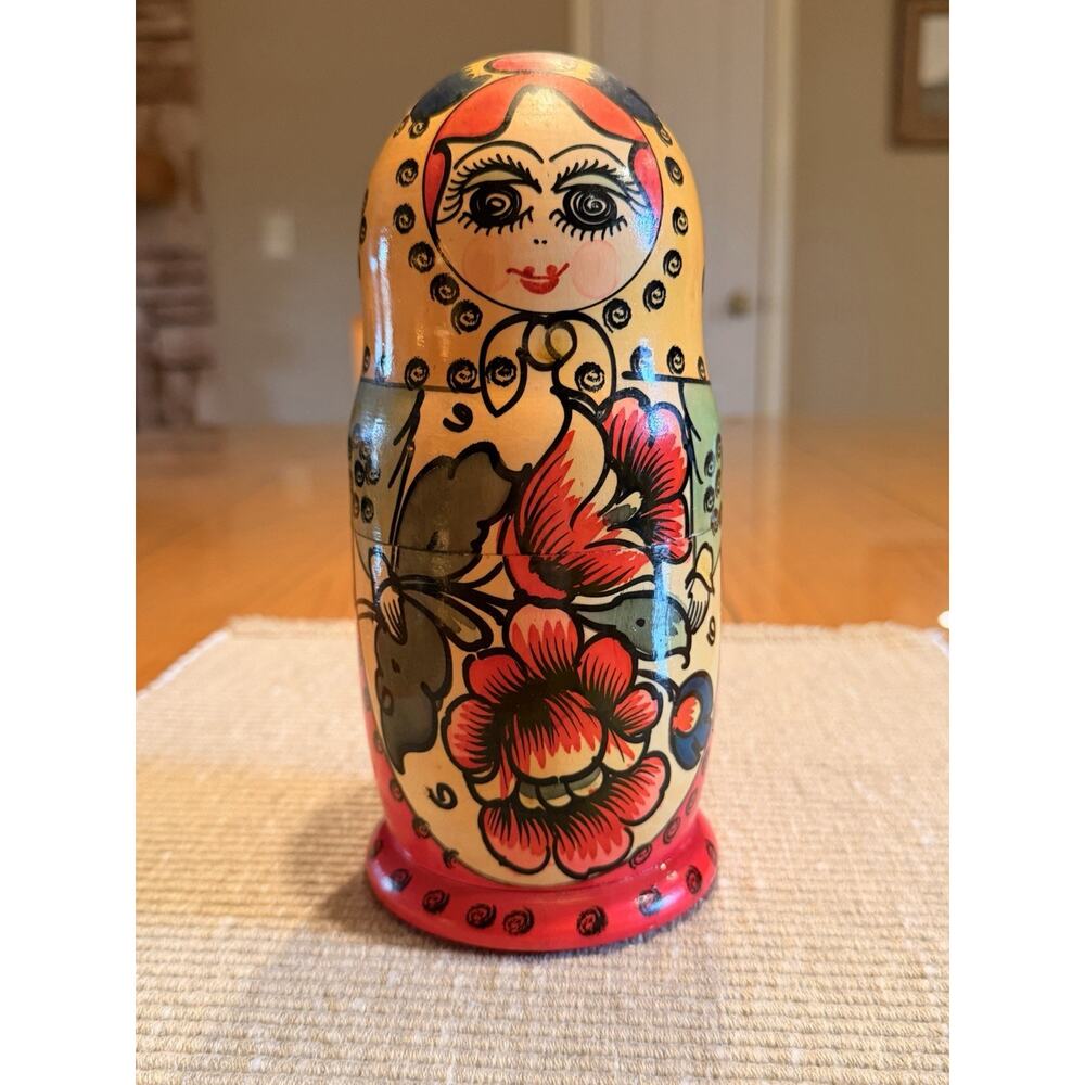 Colorful Vintage 5 Pce Traditional Russian Matryoshka Nesting Doll - 8” Tall